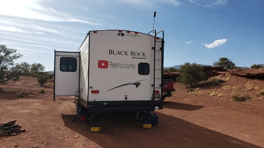 Boondocking vs Campgrounds. What Do We Prefer?